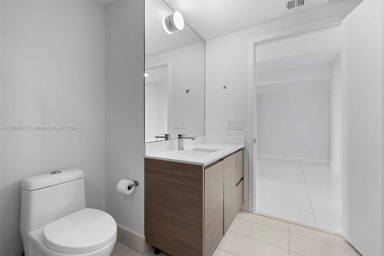 Small Image of 460 NORTH EAST 28TH ST #3507, Miami Number 18