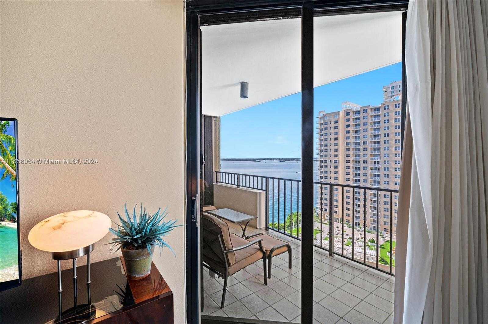 Small Image of 520 BRICKELL KEY DR #A1503, Miami Number 10