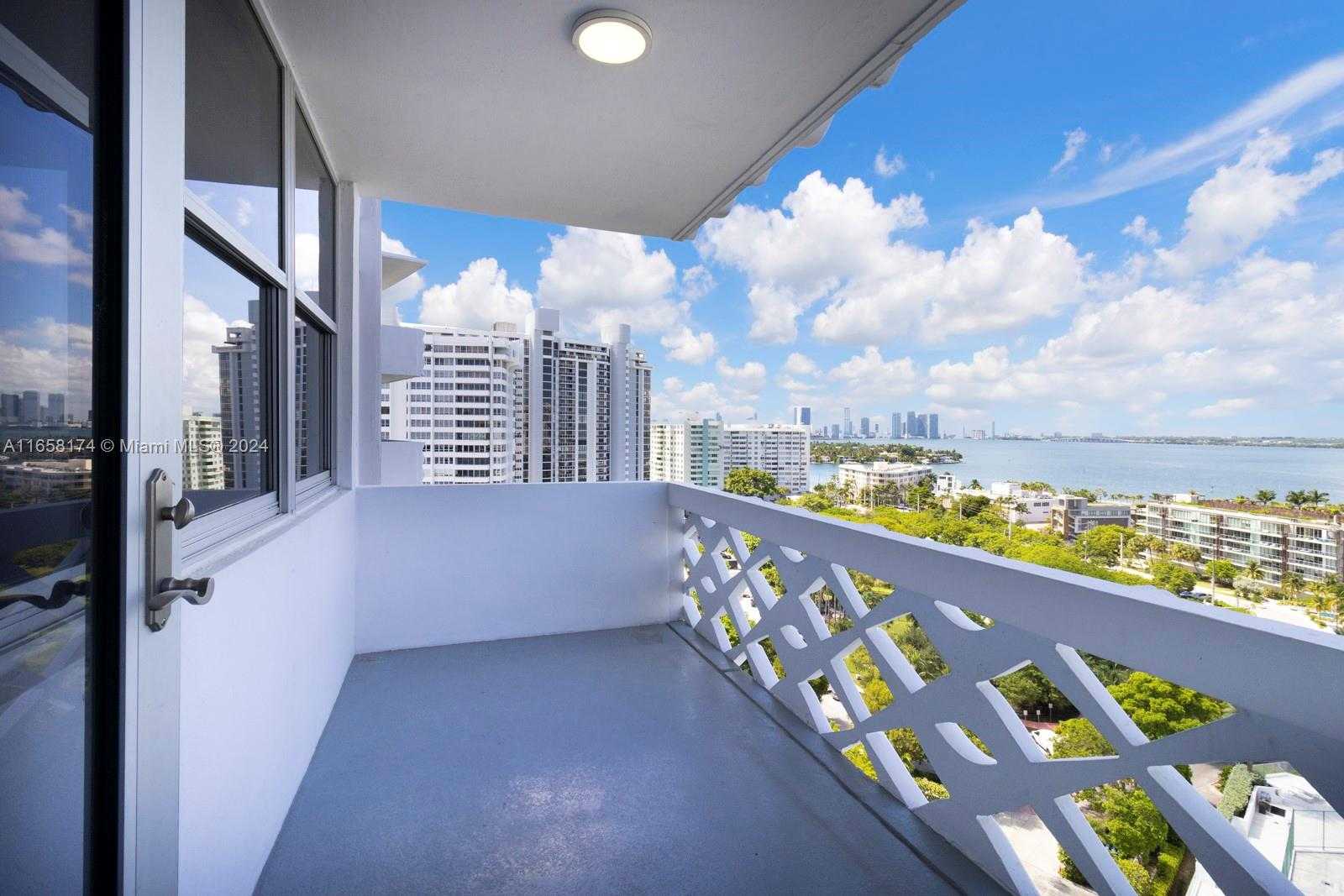 Small Image of 20 ISLAND AVE #1405, Miami Beach Number 12