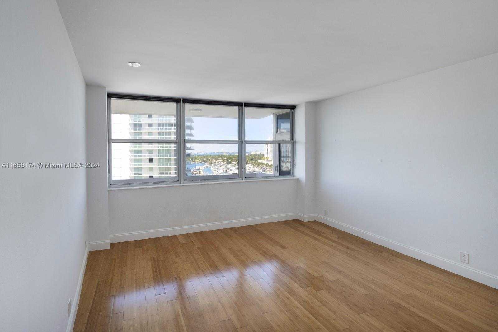 Small Image of 20 ISLAND AVE #1405, Miami Beach Number 15