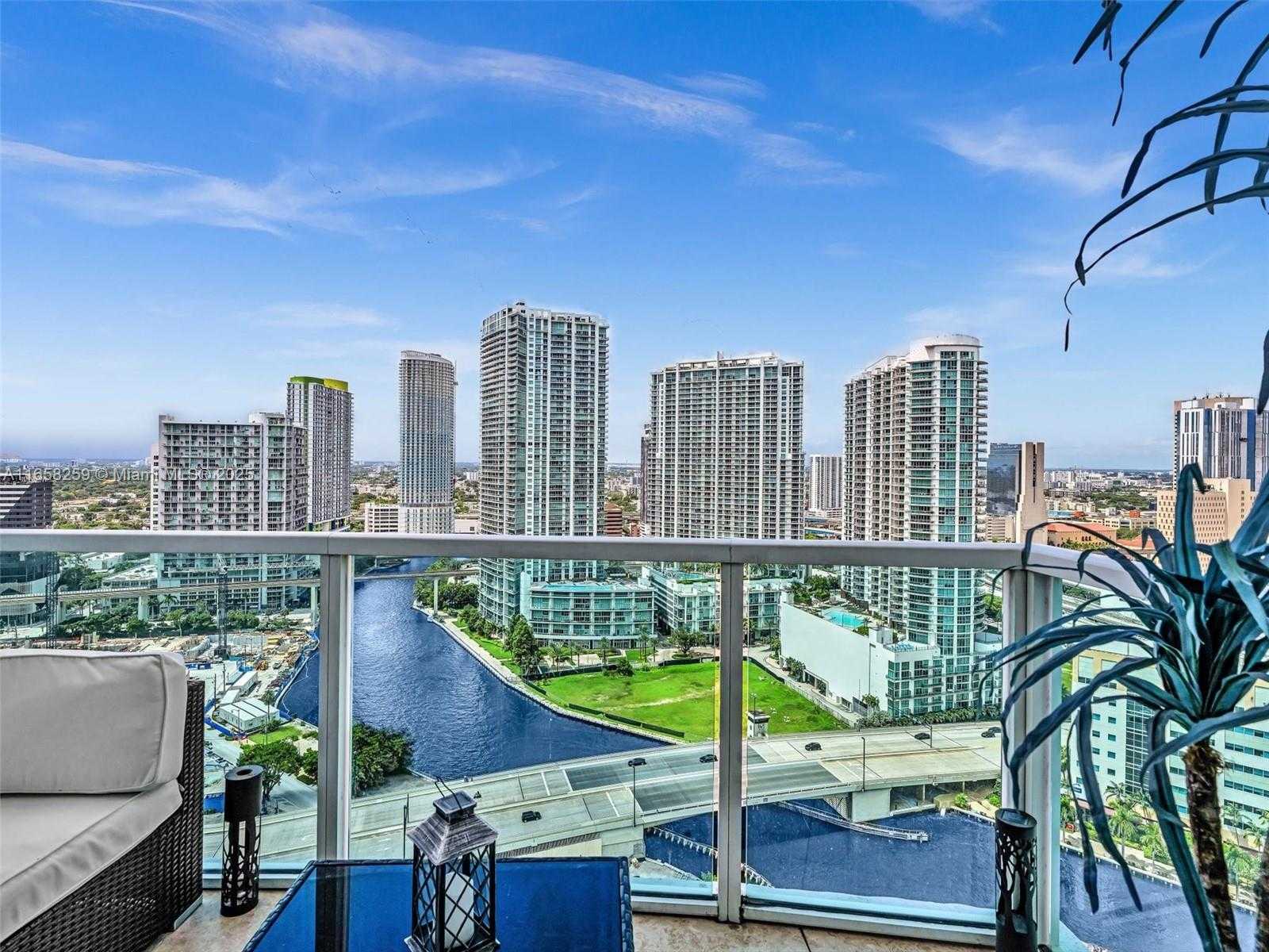 Small Image of 41 SOUTH EAST 5TH ST #1717, Miami Number 10