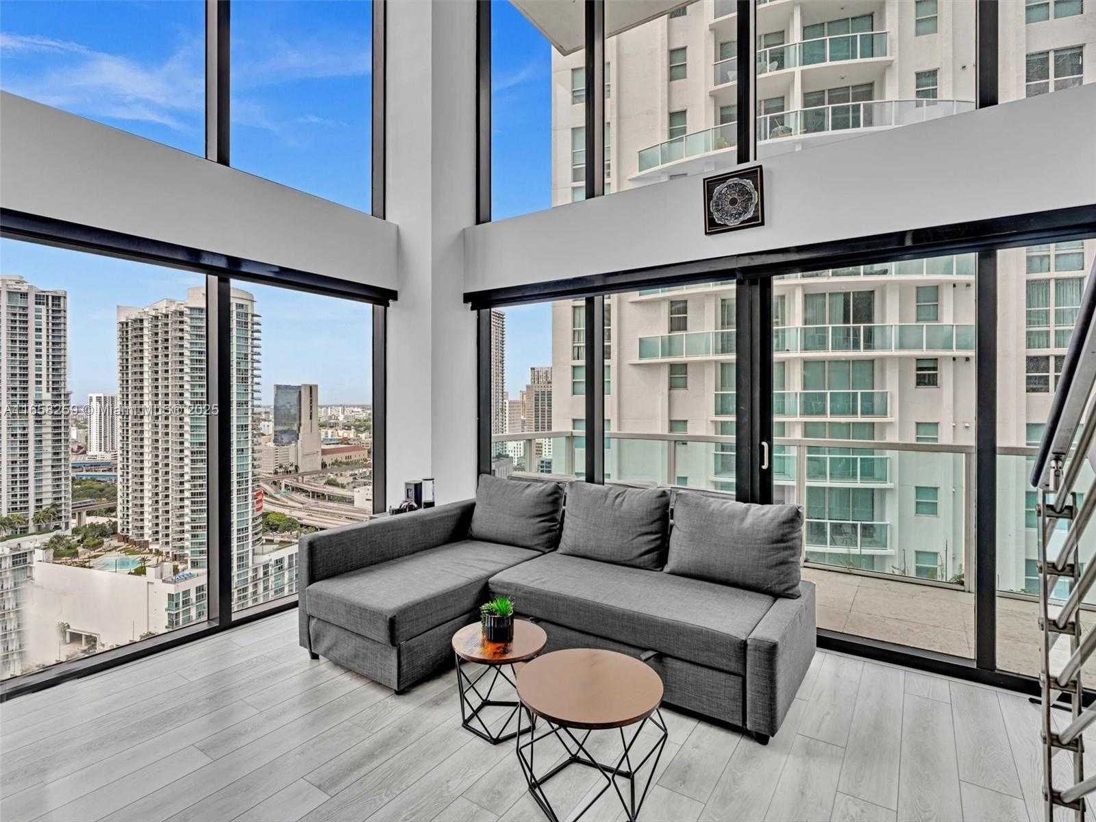 Small Image of 41 SOUTH EAST 5TH ST #1717, Miami Number 22