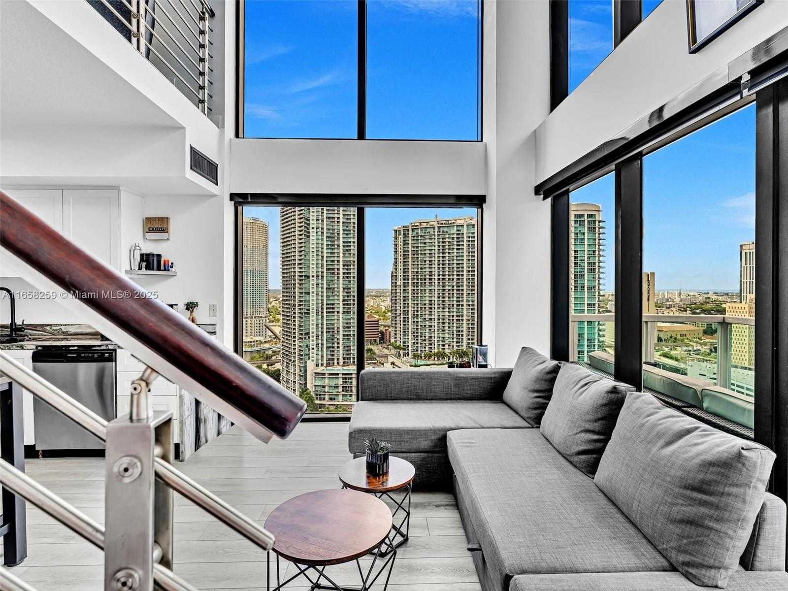 Small Image of 41 SOUTH EAST 5TH ST #1717, Miami Number 24