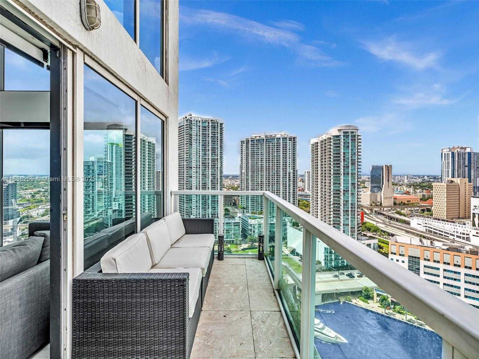 Small Image of 41 SOUTH EAST 5TH ST #1717, Miami Number 33