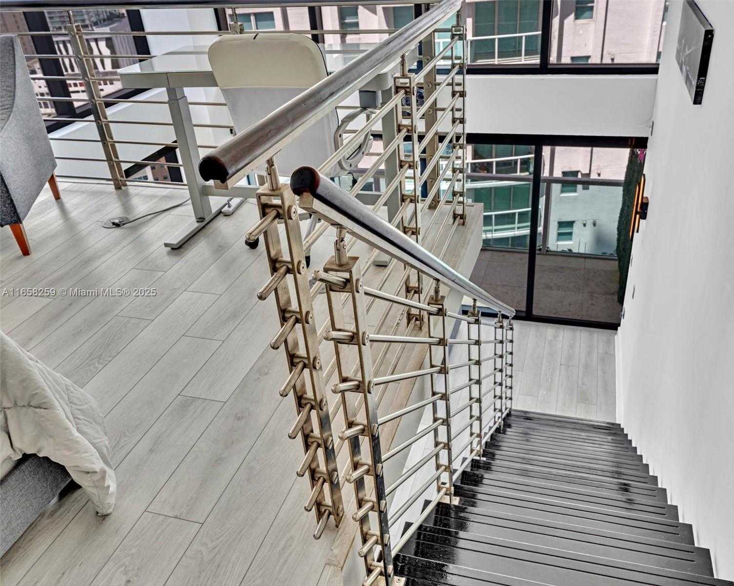 Small Image of 41 SOUTH EAST 5TH ST #1717, Miami Number 40
