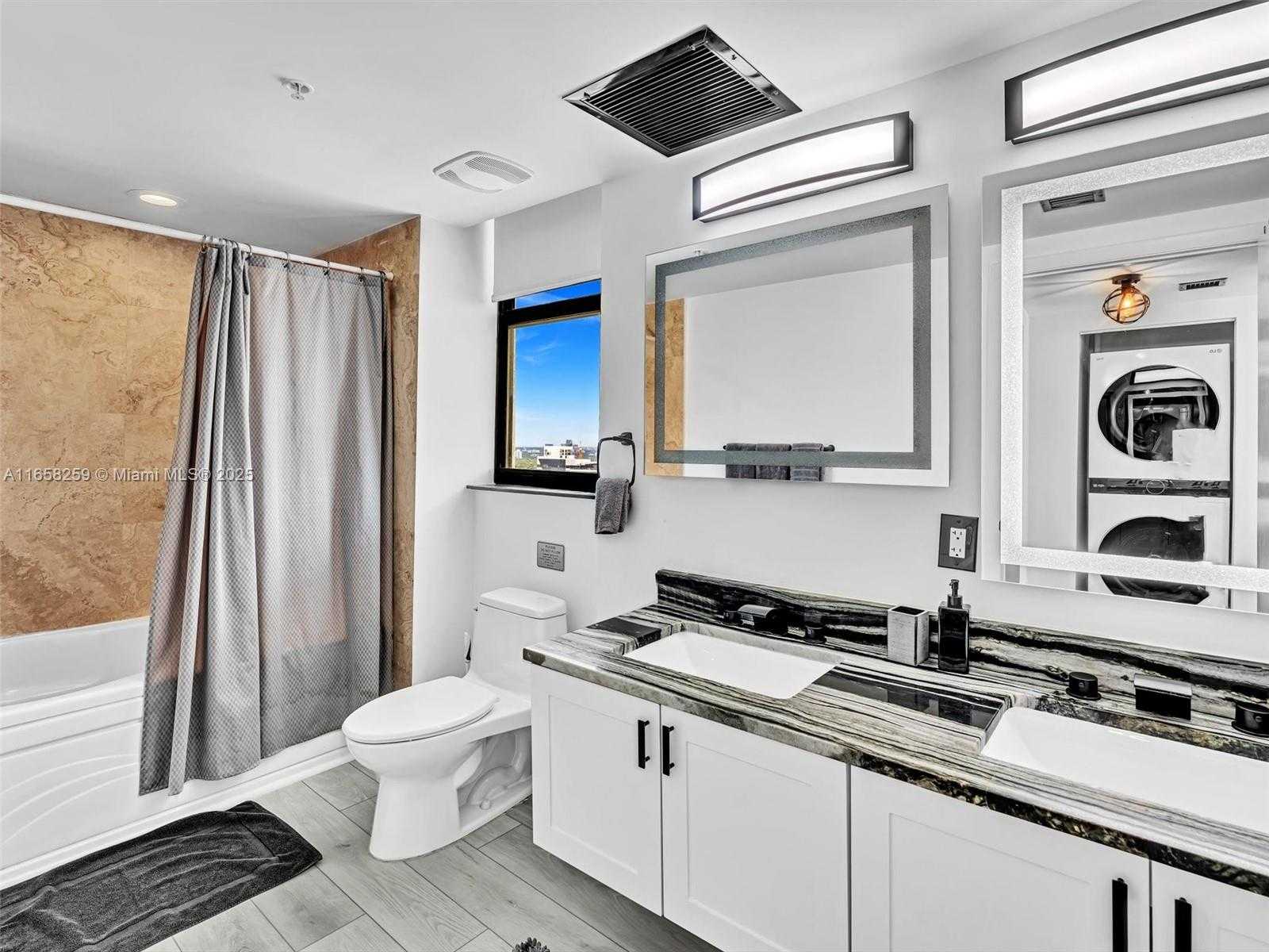 Small Image of 41 SOUTH EAST 5TH ST #1717, Miami Number 44