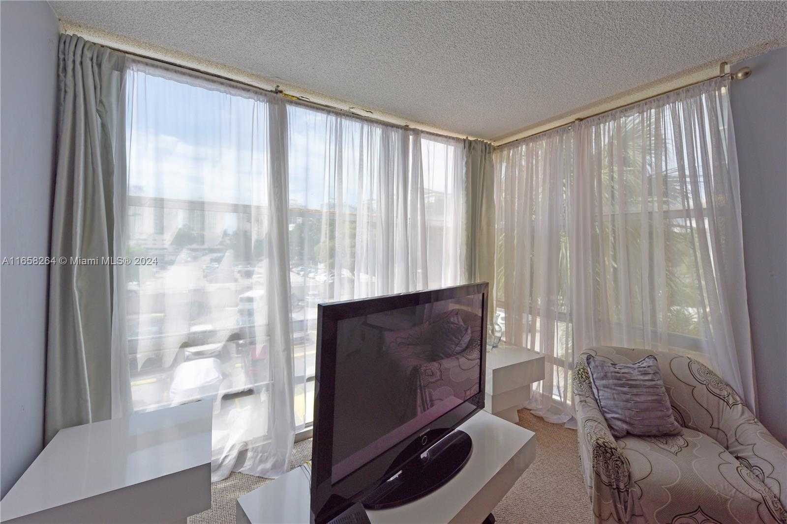 Small Image of 200 172ND ST #306, Sunny Isles Beach Number 9