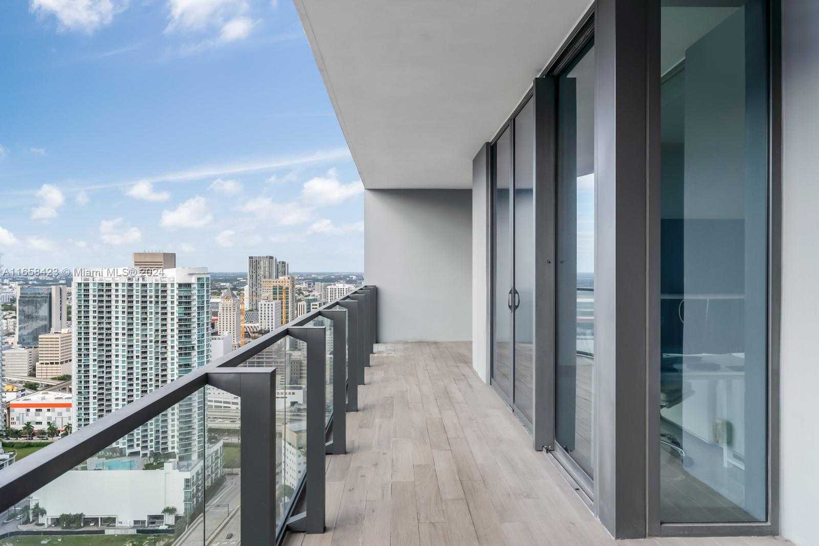Small Image of 68 SOUTH EAST 6TH ST #3706, Miami Number 15