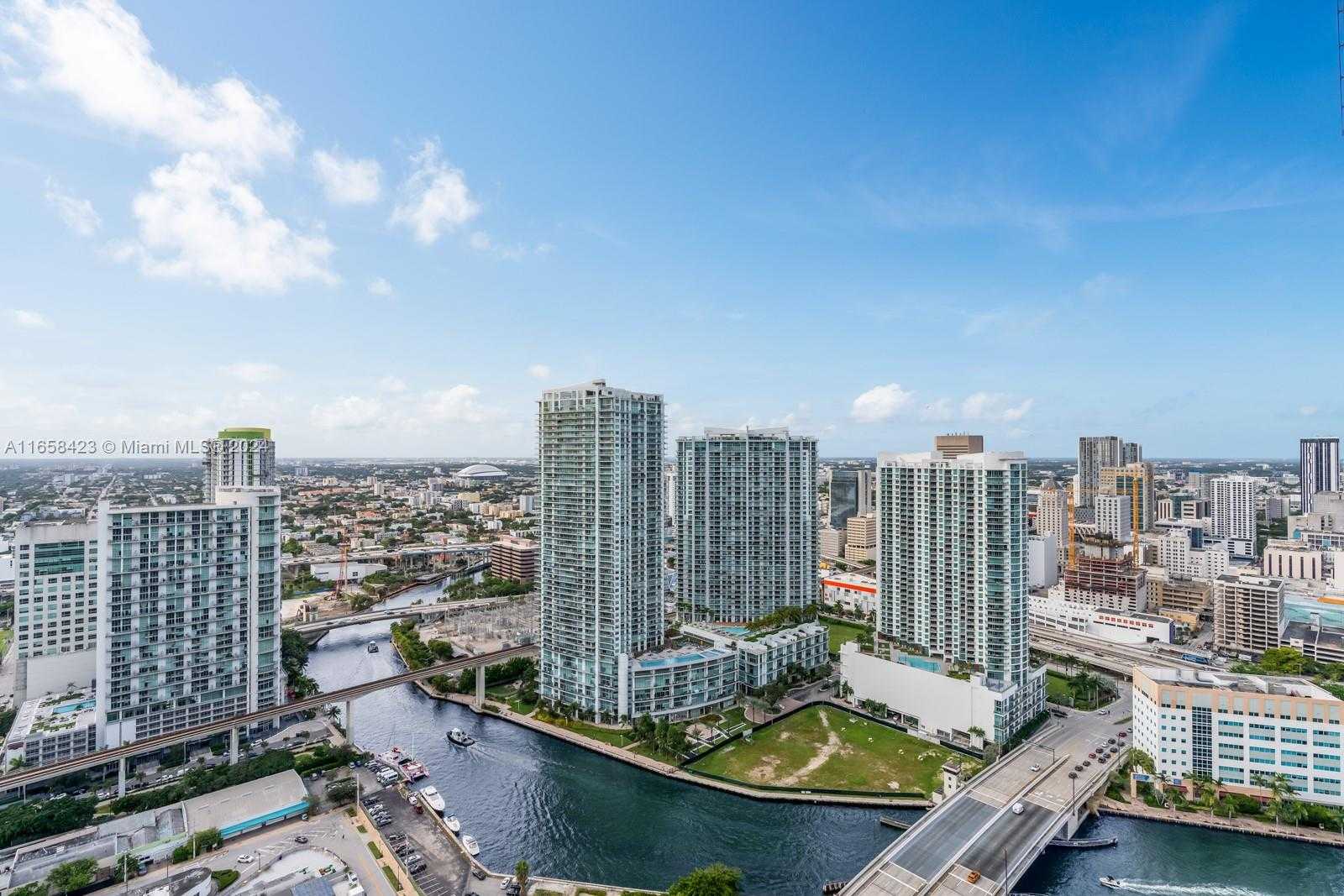 Small Image of 68 SOUTH EAST 6TH ST #3706, Miami Number 18
