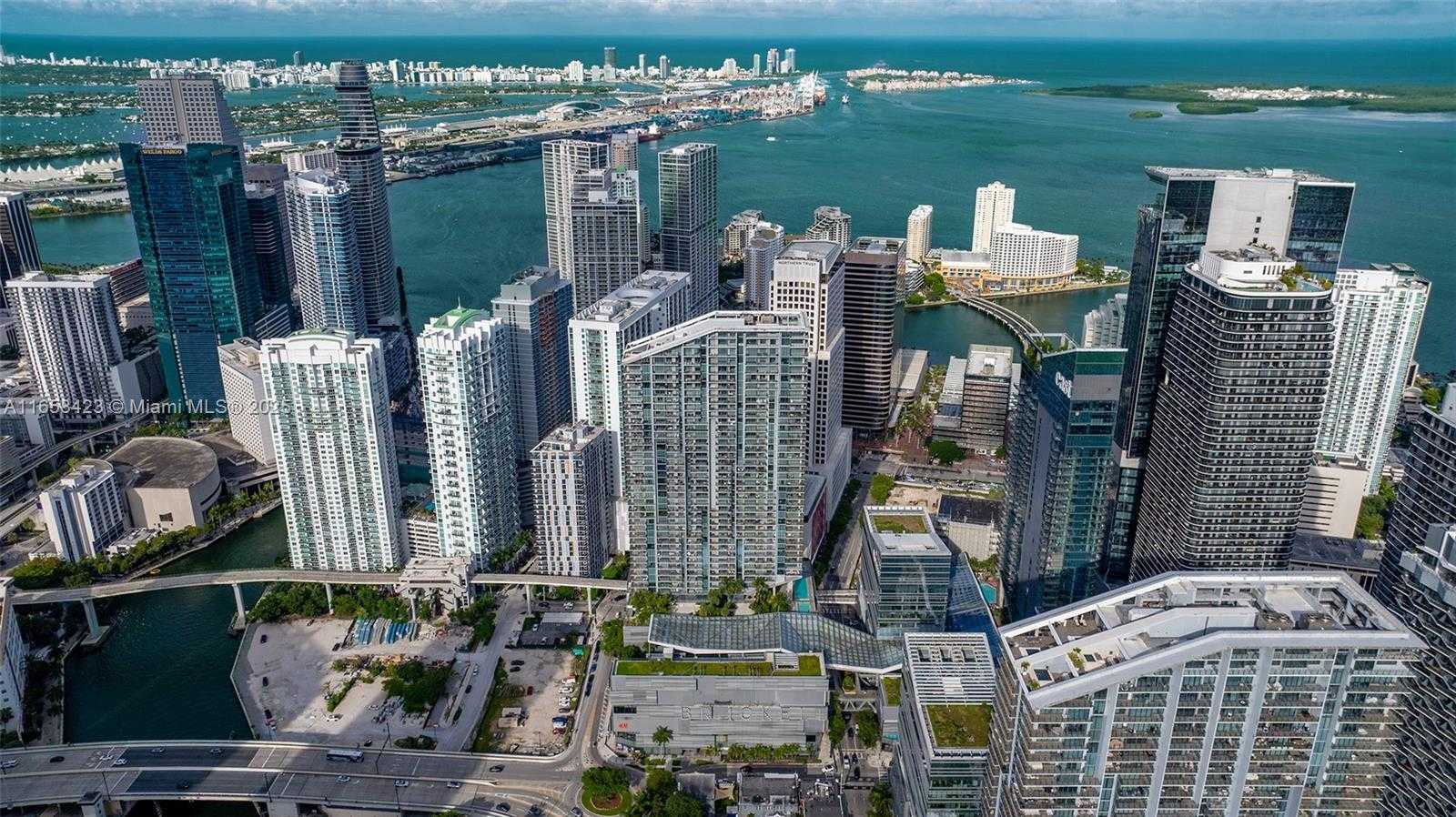 Small Image of 68 SOUTH EAST 6TH ST #3706, Miami Number 19