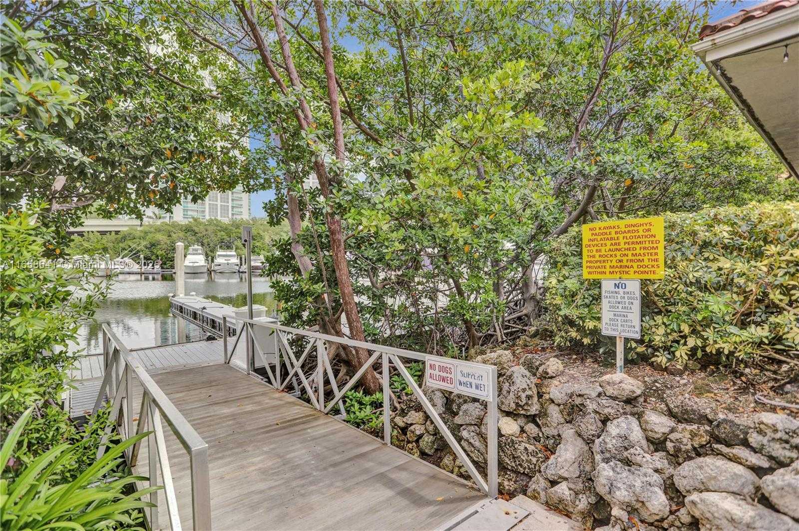 Small Image of 19101 MYSTIC POINTE DR #LPH9, Aventura Number 50