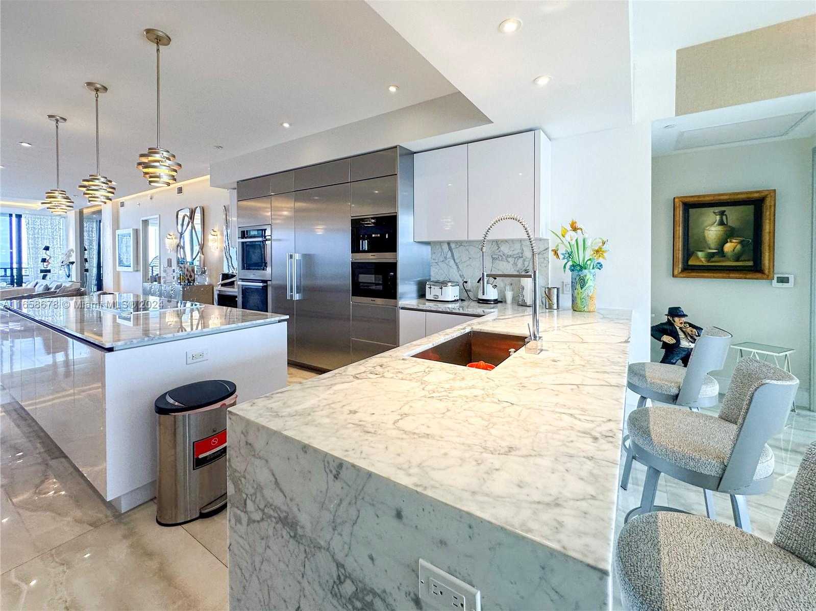 Small Image of 5000 ISLAND ESTATES DR #1407, Aventura Number 11