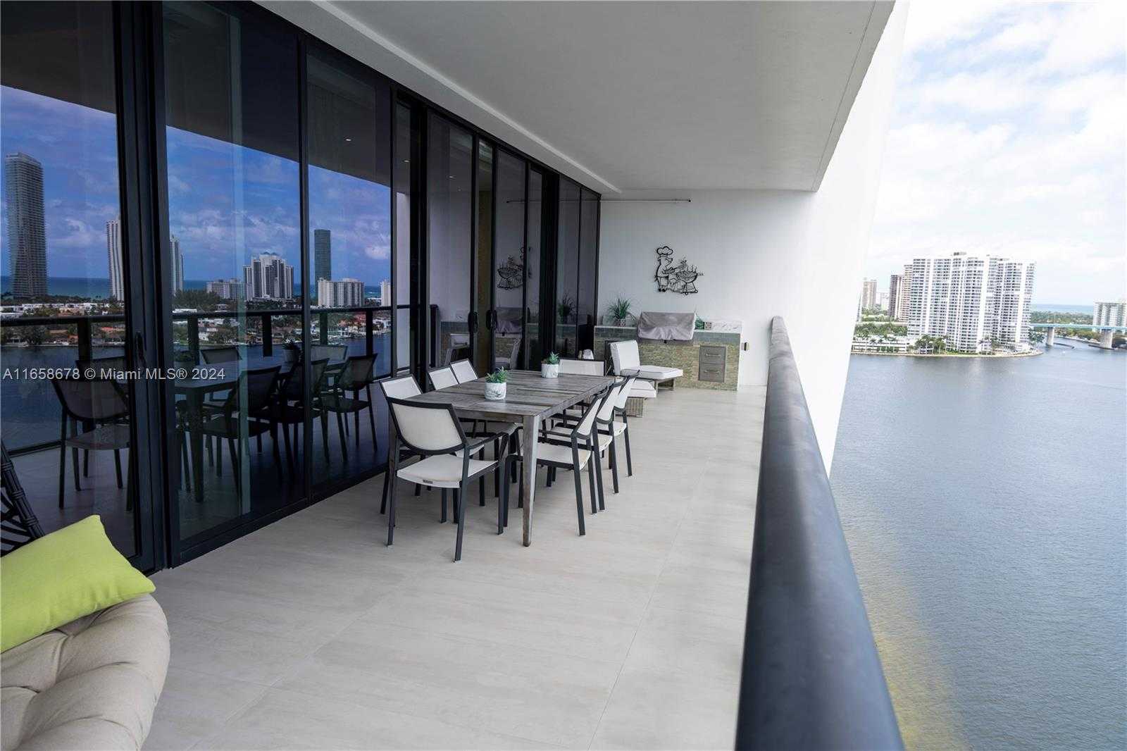 Small Image of 5000 ISLAND ESTATES DR #1407, Aventura Number 31