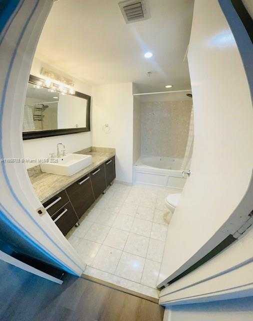 Small Image of 185 SOUTH WEST 7TH ST #1605, Miami Number 19