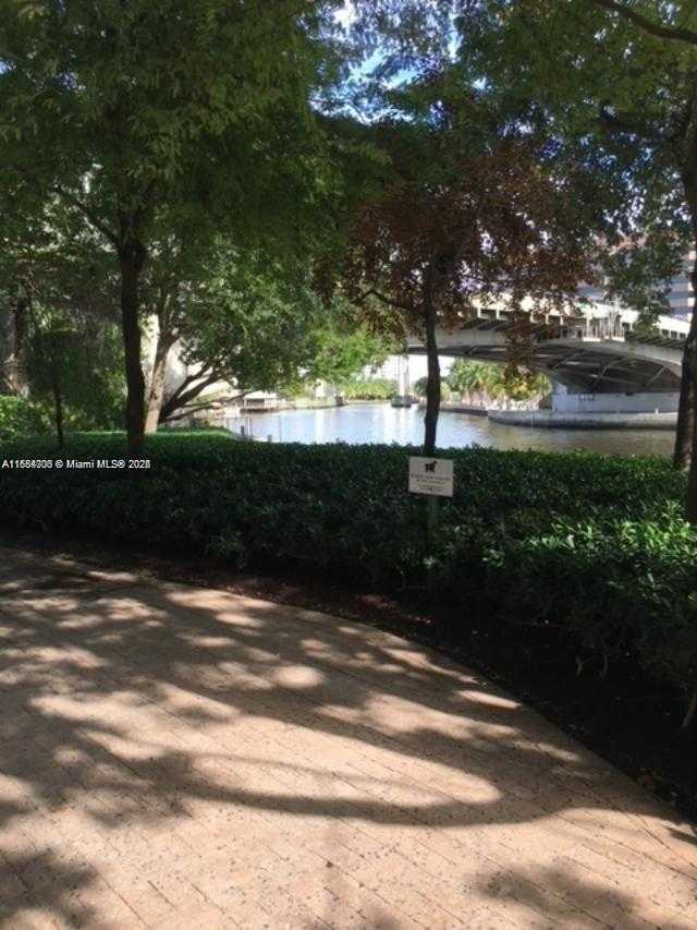 Small Image of 185 SOUTH WEST 7TH ST #1605, Miami Number 32