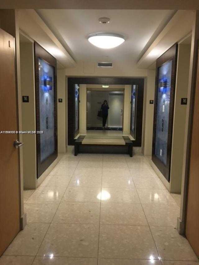 Small Image of 185 SOUTH WEST 7TH ST #1605, Miami Number 5