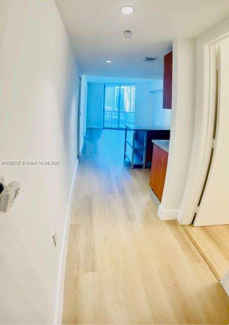 Small Image of 185 SOUTH WEST 7TH ST #1605, Miami Number 8