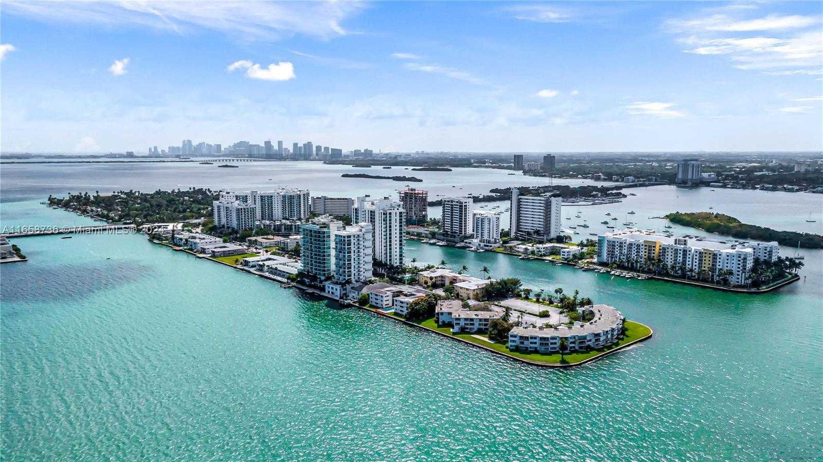 Small Image of 7939 EAST DR #15, North Bay Village Number 31