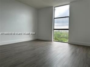Small Image of 13499 BISCAYNE BLVD #801, North Miami Number 5