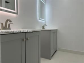 Small Image of 13499 BISCAYNE BLVD #801, North Miami Number 8