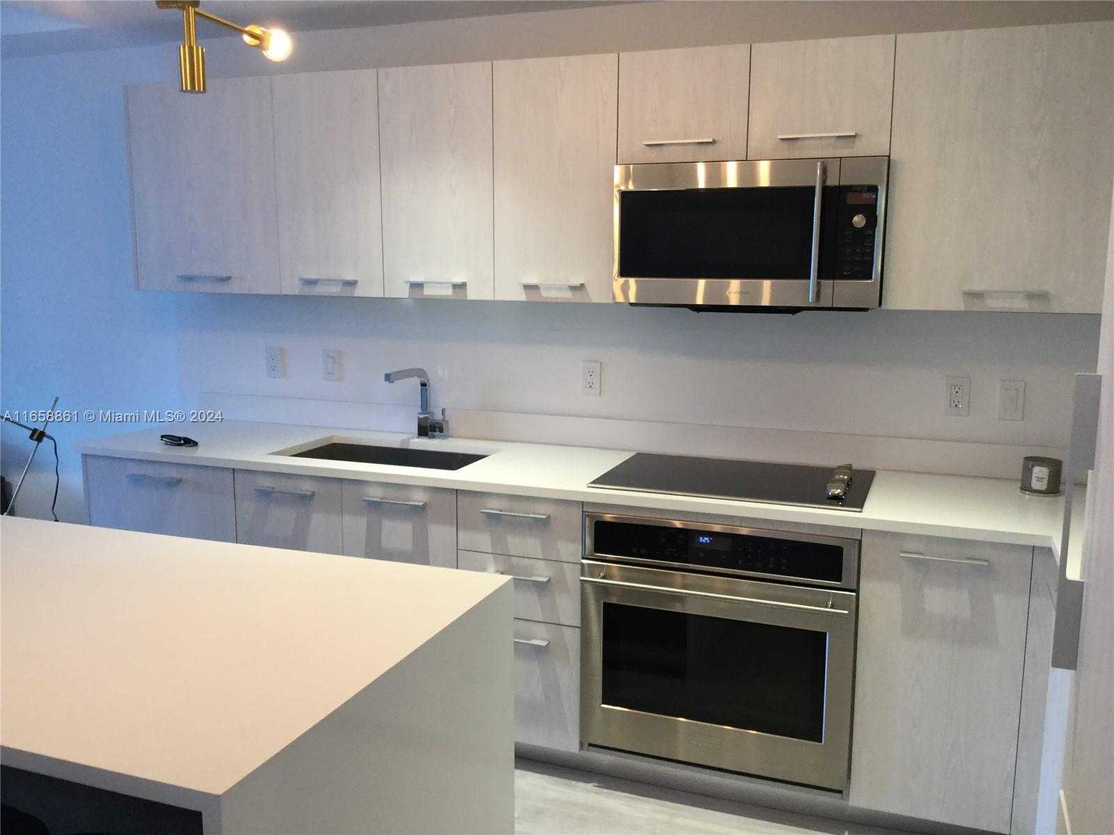 Small Image of 55 SOUTH WEST 9TH ST #1905, Miami Number 2