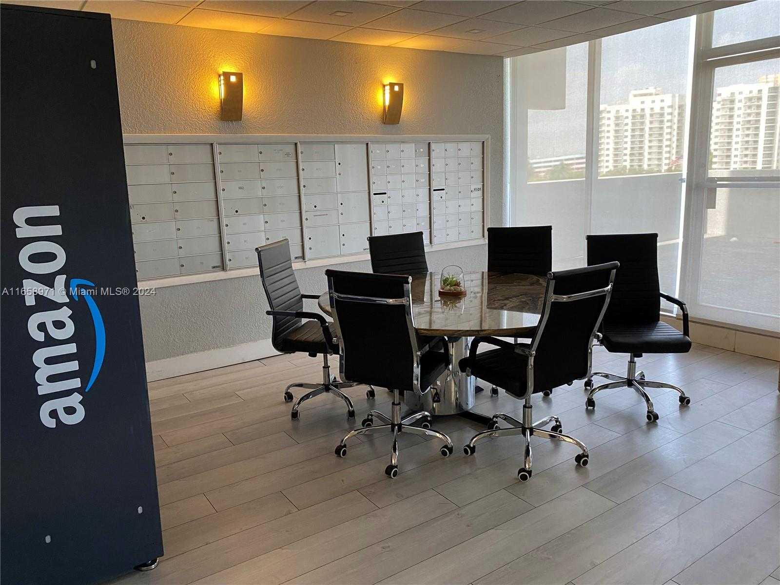 Small Image of 1720 HARRISON ST #15F, Hollywood Number 21