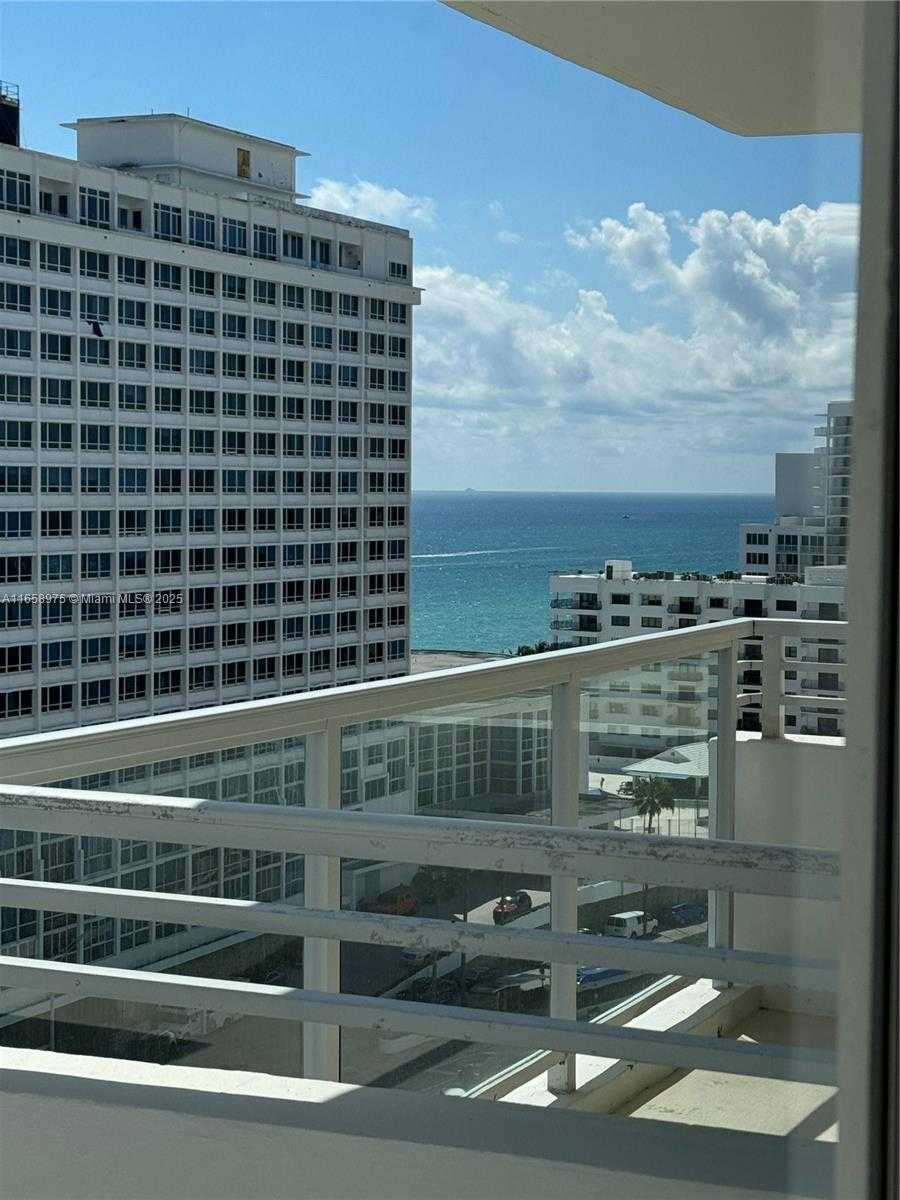 Small Image of 5600 COLLINS AVE #15B, Miami Beach Number 14