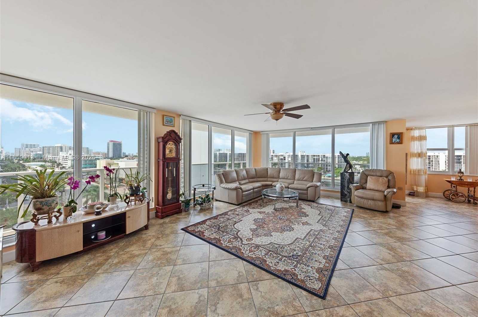 Small Image of 2751 SOUTH OCEAN DR #908N, Hollywood Number 11