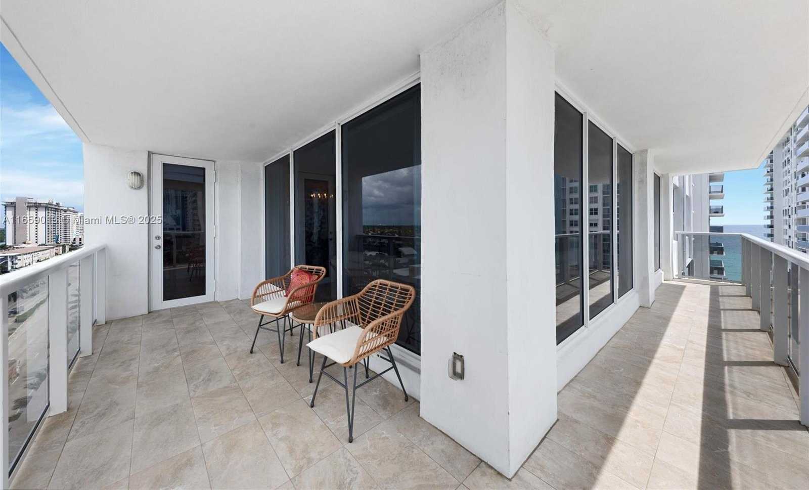 Small Image of 2751 SOUTH OCEAN DR #908N, Hollywood Number 24