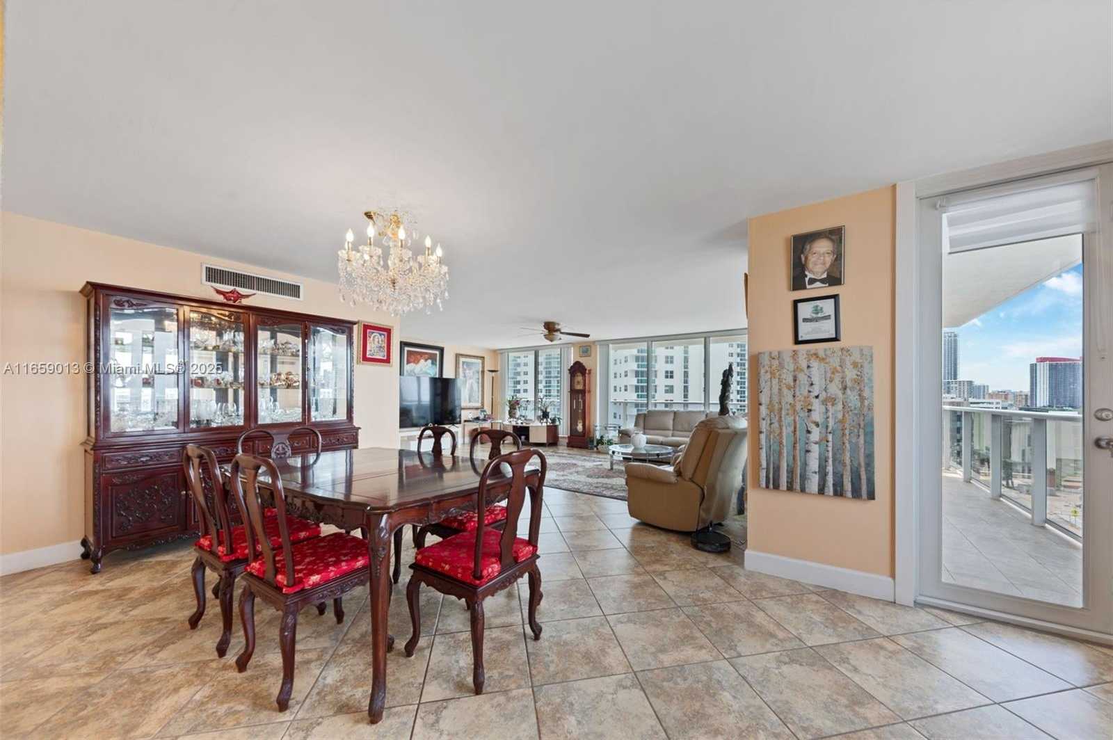 Small Image of 2751 SOUTH OCEAN DR #908N, Hollywood Number 9