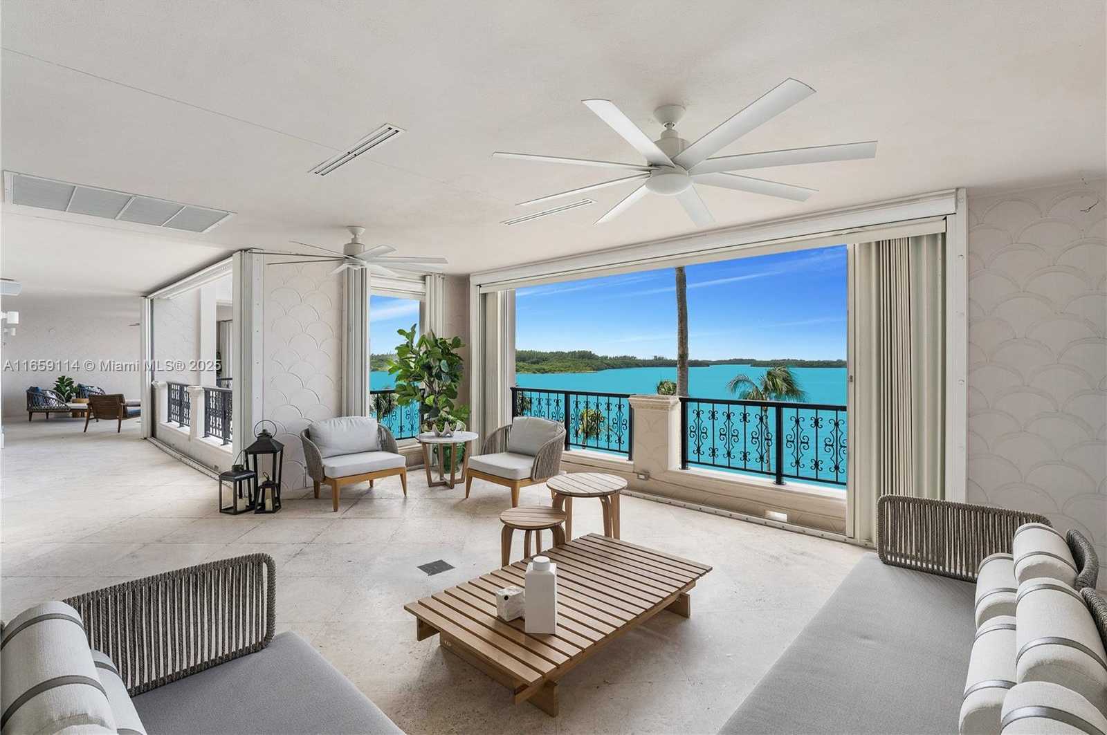 Small Image of 5242 FISHER ISLAND DR #5242, Miami Beach Number 11