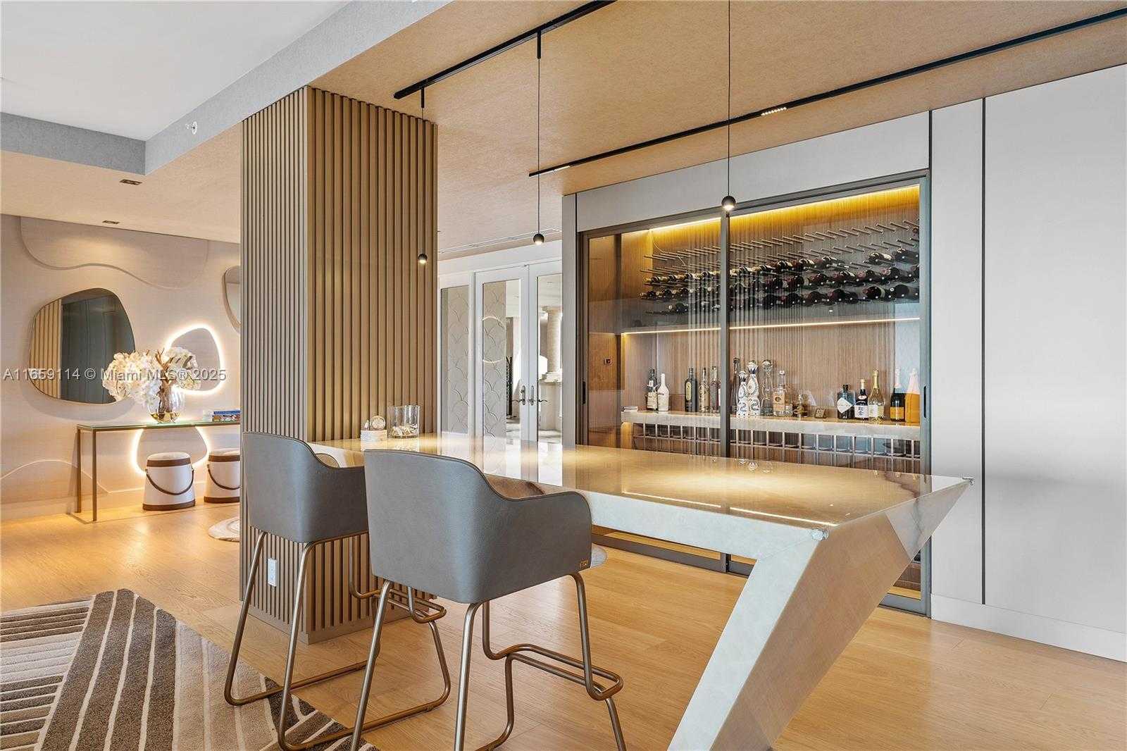Small Image of 5242 FISHER ISLAND DR #5242, Miami Beach Number 25