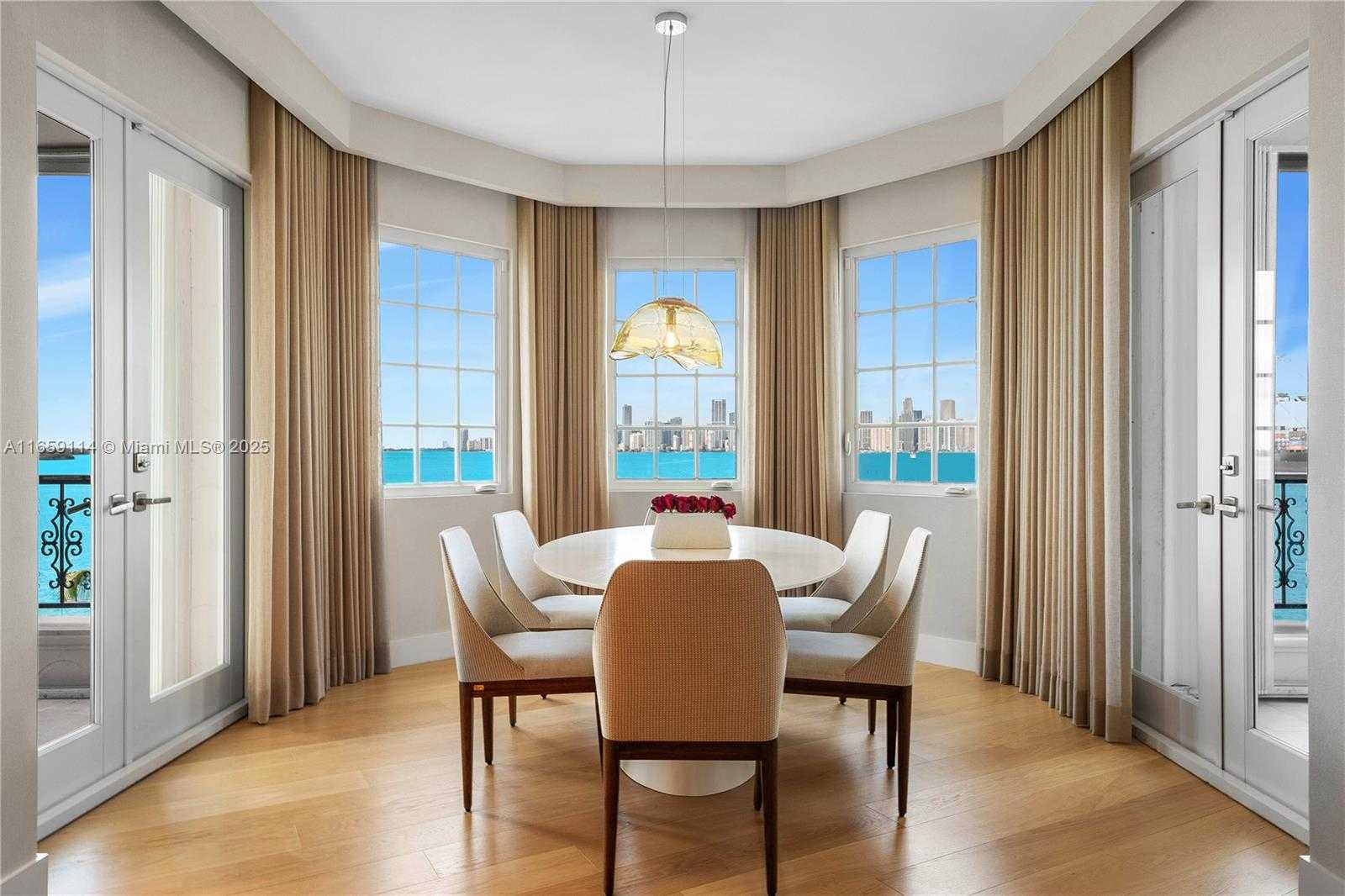 Small Image of 5242 FISHER ISLAND DR #5242, Miami Beach Number 33