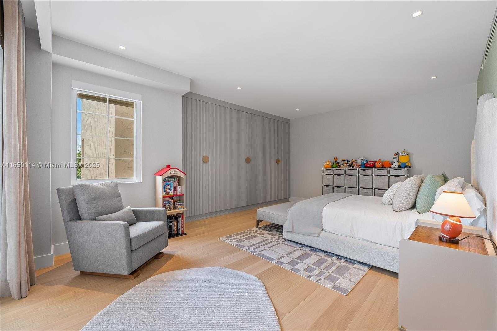 Small Image of 5242 FISHER ISLAND DR #5242, Miami Beach Number 46