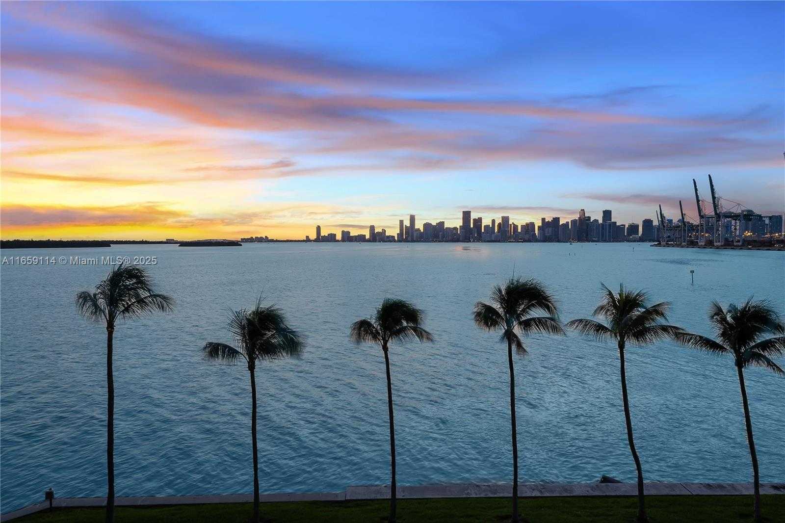 Small Image of 5242 FISHER ISLAND DR #5242, Miami Beach Number 55