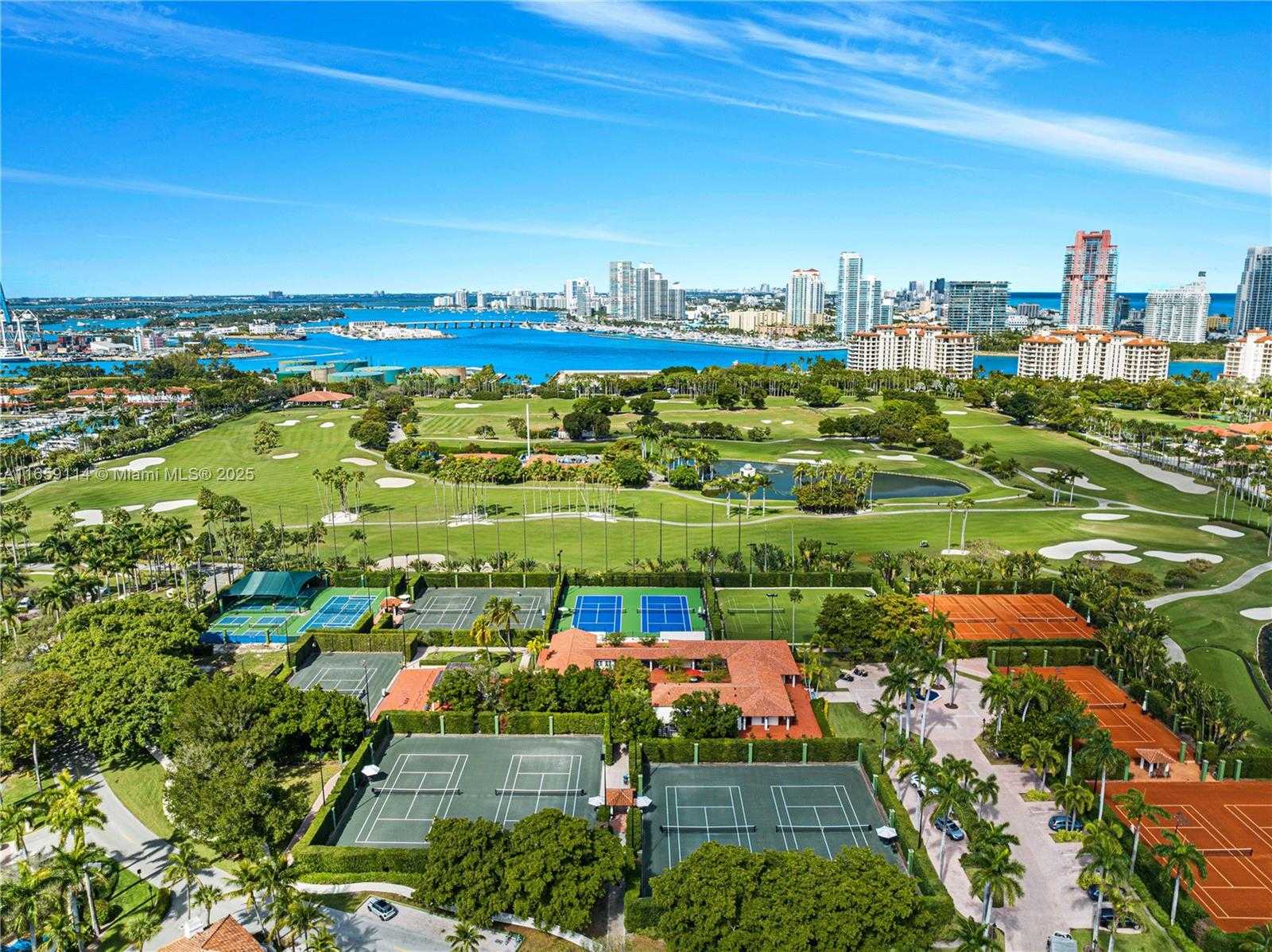 Small Image of 5242 FISHER ISLAND DR #5242, Miami Beach Number 62