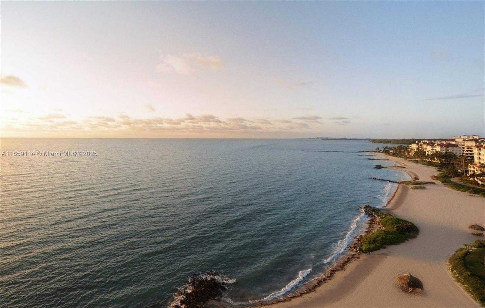 Small Image of 5242 FISHER ISLAND DR #5242, Miami Beach Number 63