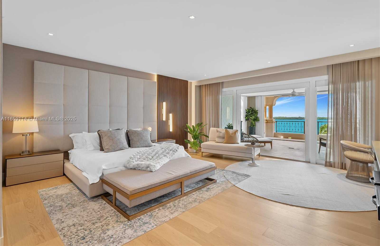 Small Image of 5242 FISHER ISLAND DR #5242, Miami Beach Number 7