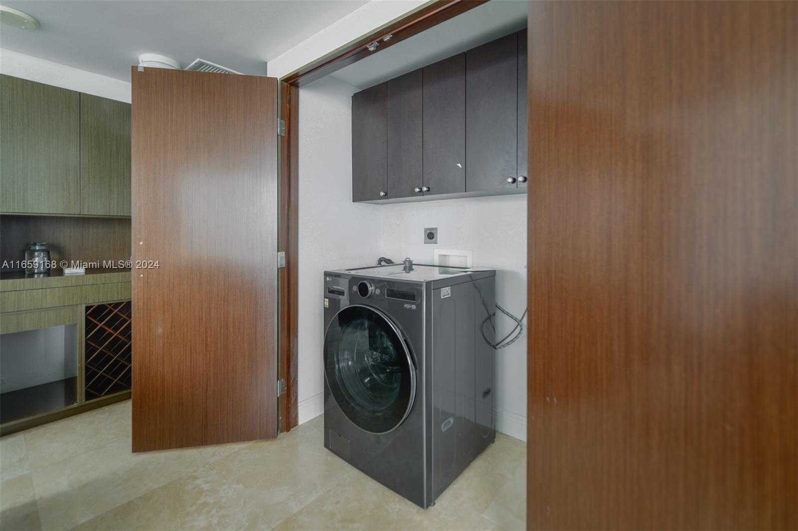 Small Image of 665 NORTH EAST 25TH ST #1704, Miami Number 17