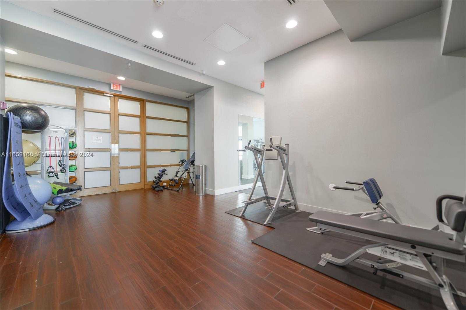 Small Image of 665 NORTH EAST 25TH ST #1704, Miami Number 21