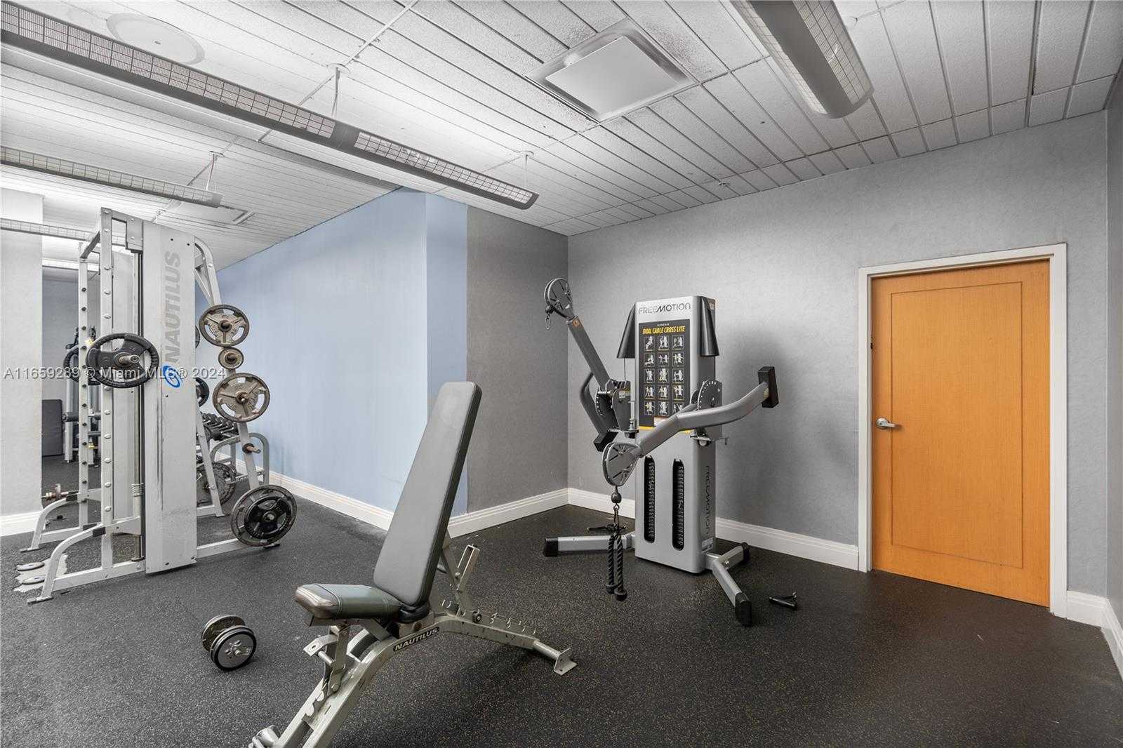 Small Image of 3801 SOUTH OCEAN DR #2Z, Hollywood Number 30