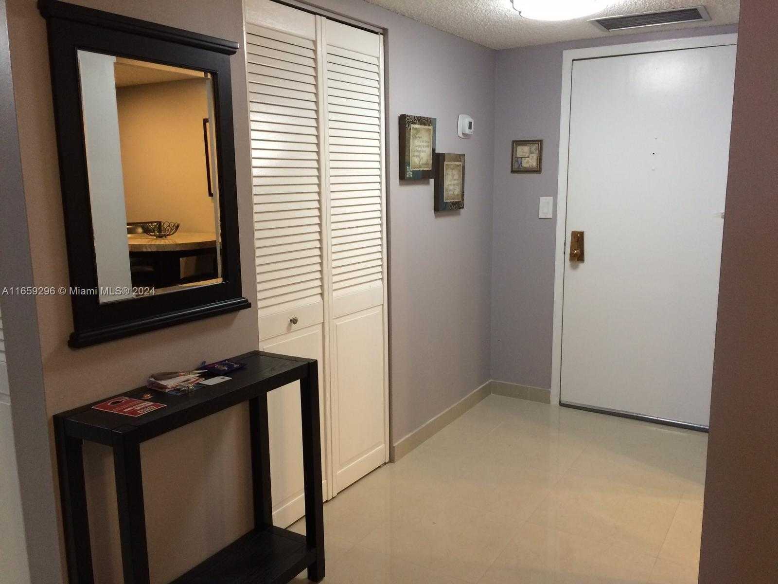 Small Image of 3800 SOUTH OCEAN DR #301, Hollywood Number 26