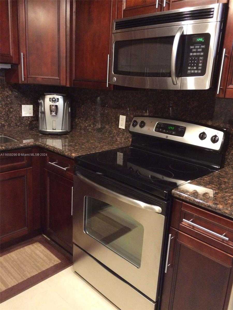 Small Image of 3800 SOUTH OCEAN DR #301, Hollywood Number 28