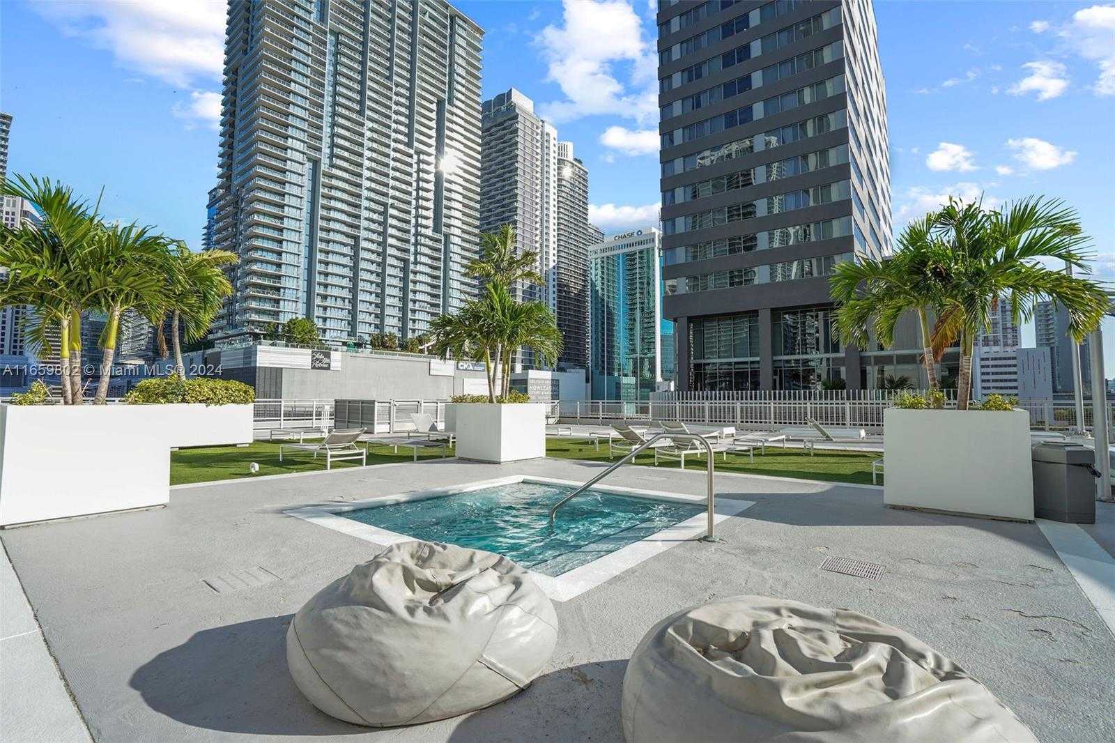 Small Image of 690 SOUTH WEST 1ST CT #2730, Miami Number 44