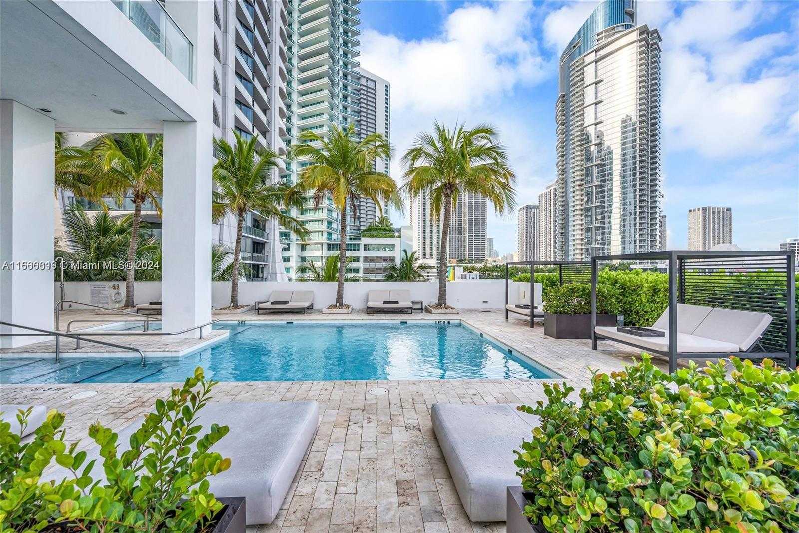Small Image of 1040 BISCAYNE BLVD #2607, Miami Number 10