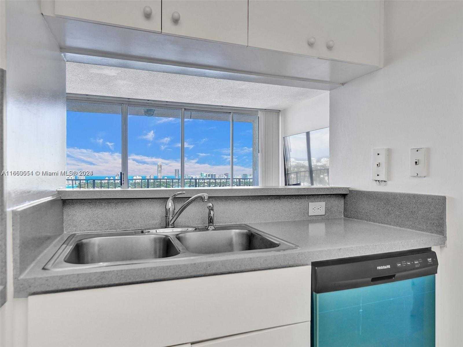 Small Image of 7601 EAST TREASURE DR #2418, North Bay Village Number 44