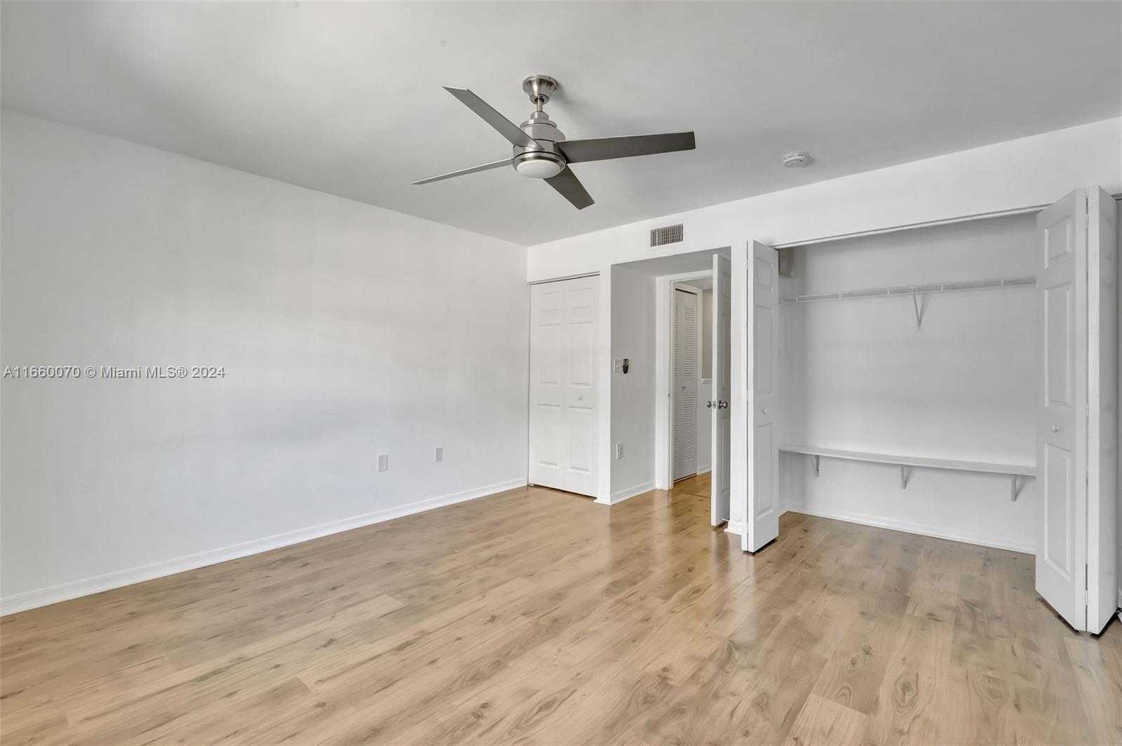 Small Image of 2965 NORTH EAST 185TH ST #1509, Aventura Number 11