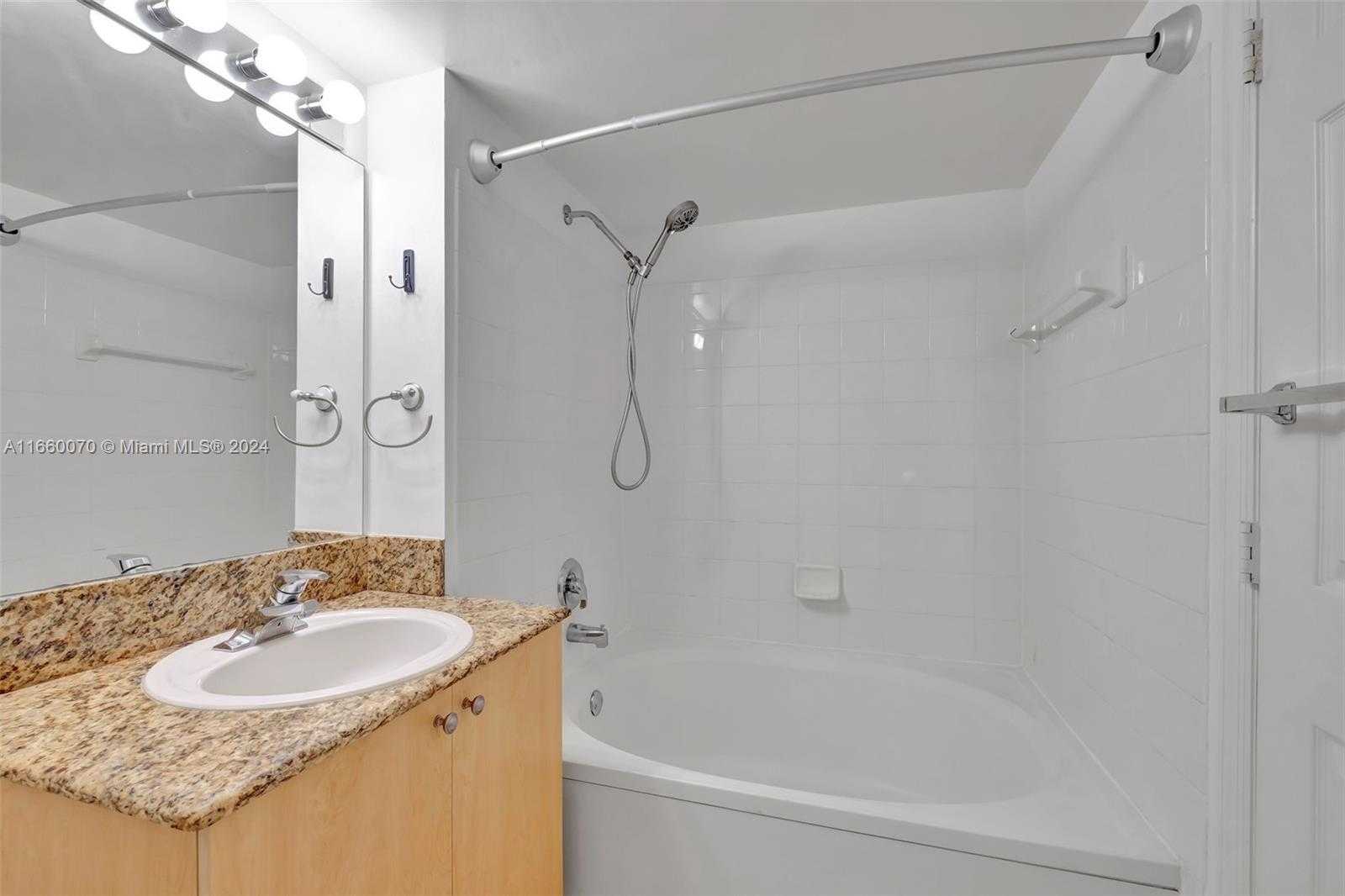 Small Image of 2965 NORTH EAST 185TH ST #1509, Aventura Number 13