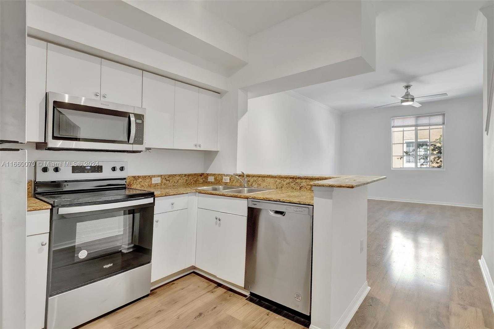 Small Image of 2965 NORTH EAST 185TH ST #1509, Aventura Number 4