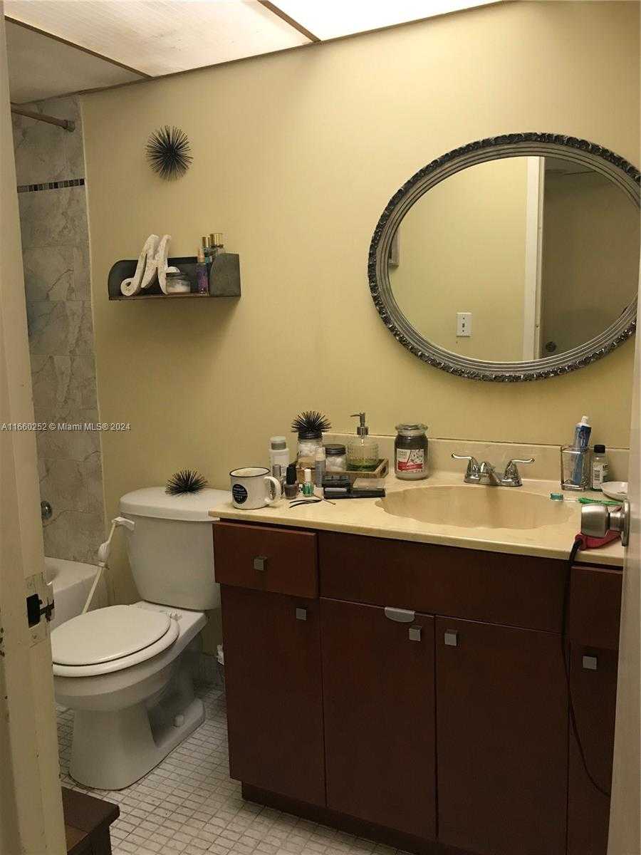 Small Image of 200 172ND ST #207, Sunny Isles Beach Number 6